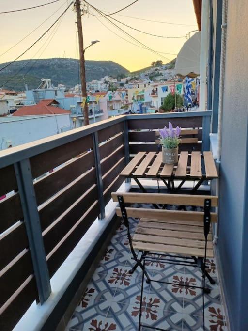 Luxury Apartment With Balcony Mytilíni Exterior foto